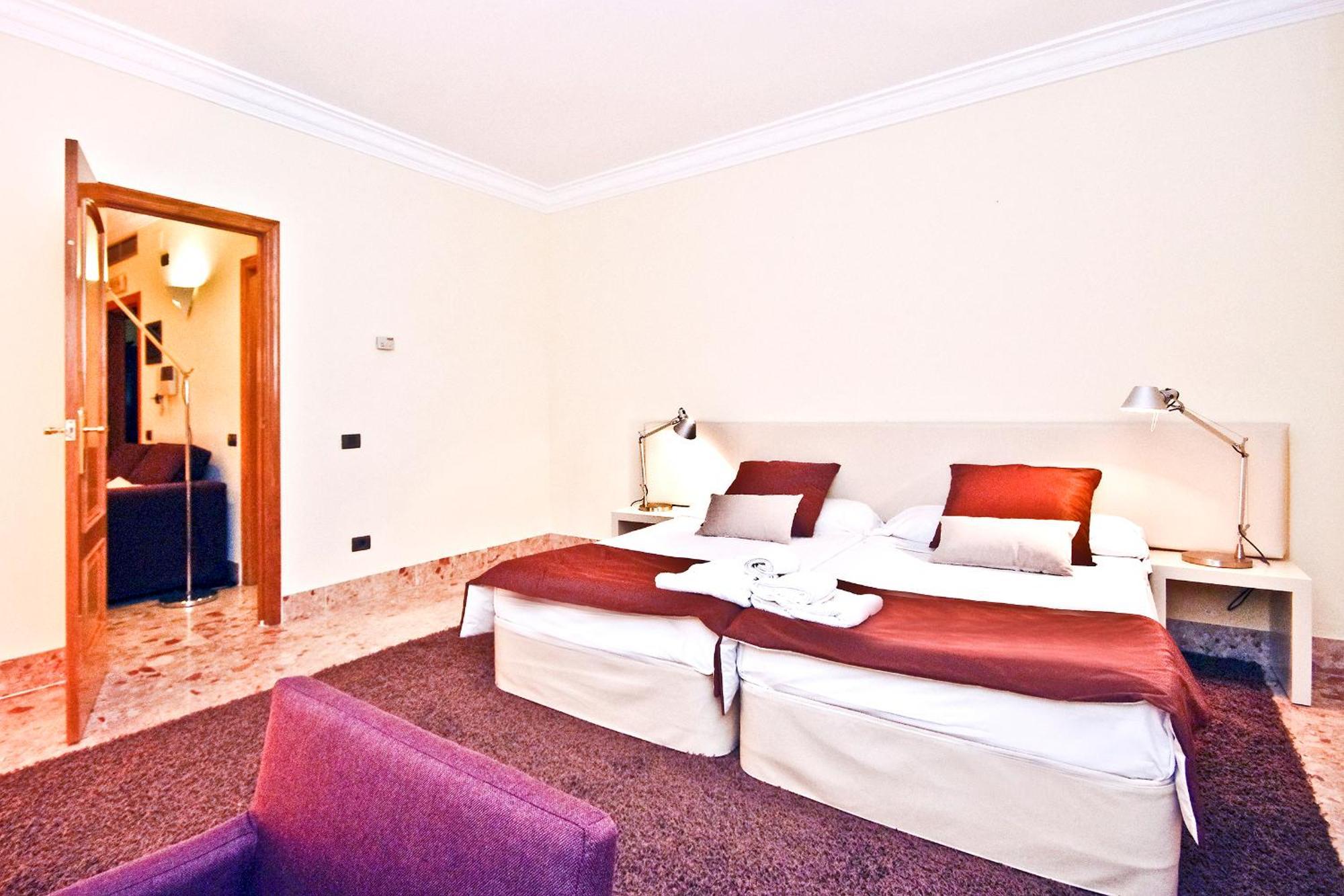 Bet Apartments - Apartments Catedral Valencia Luaran gambar