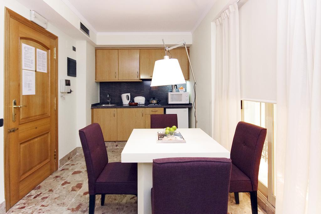 Bet Apartments - Apartments Catedral Valencia Luaran gambar